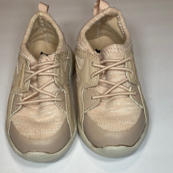 U.S. Polo Assn. Kids Peach Beige Sneakers 6m - Picture 1 of 4